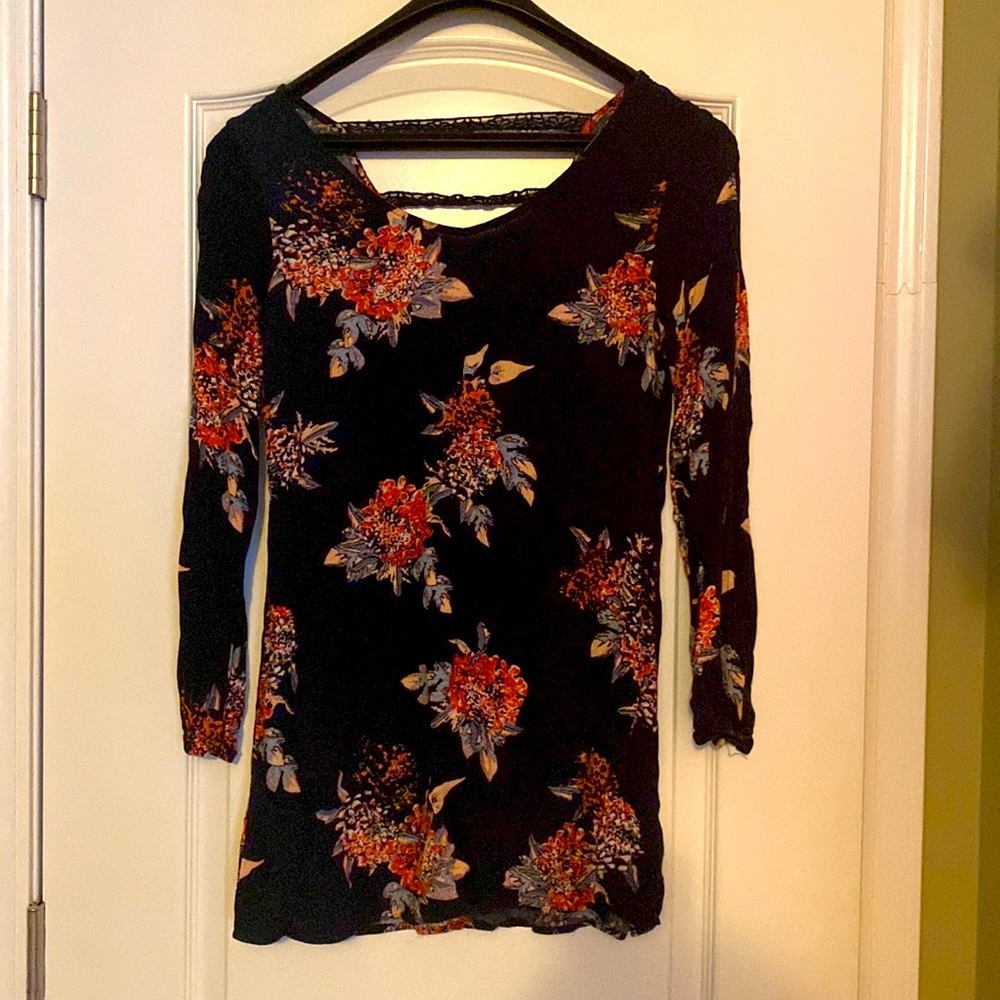 Xhilaration Dress with Bell Sleeves with Slits. V back with 3 Lace Straps